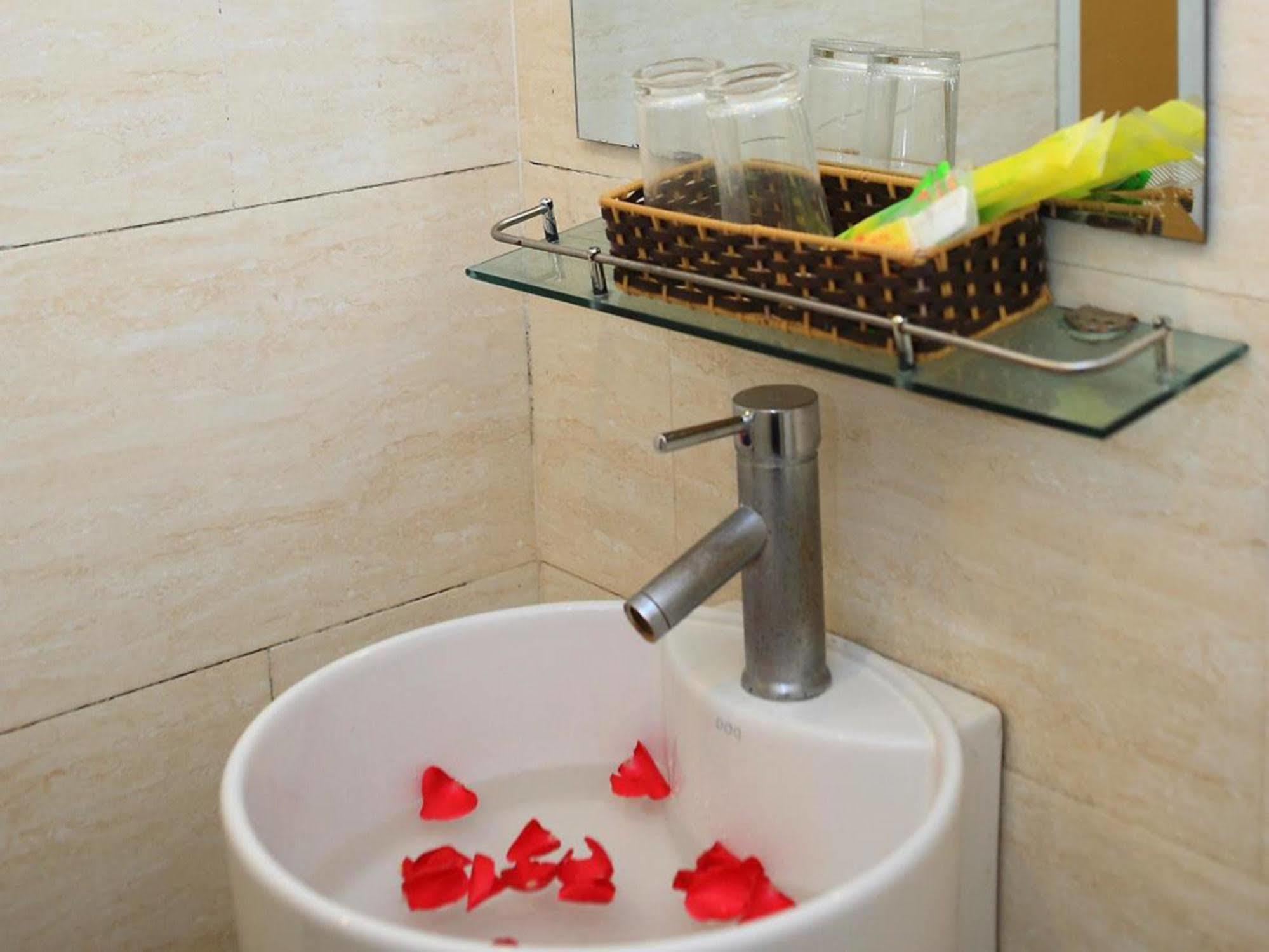 Hanoi Zesty Hotel Extérieur photo